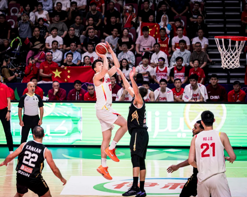 约旦, 就命中了三, 三分