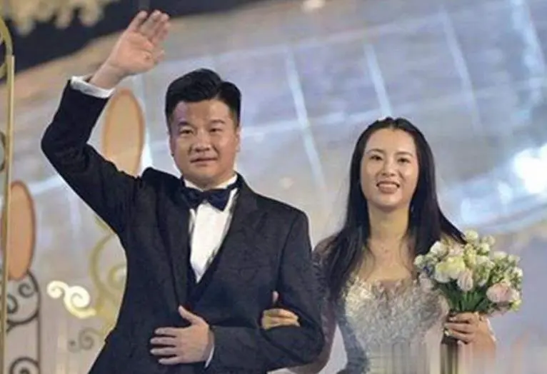 div, 李金羽好比 div, 李金羽好比